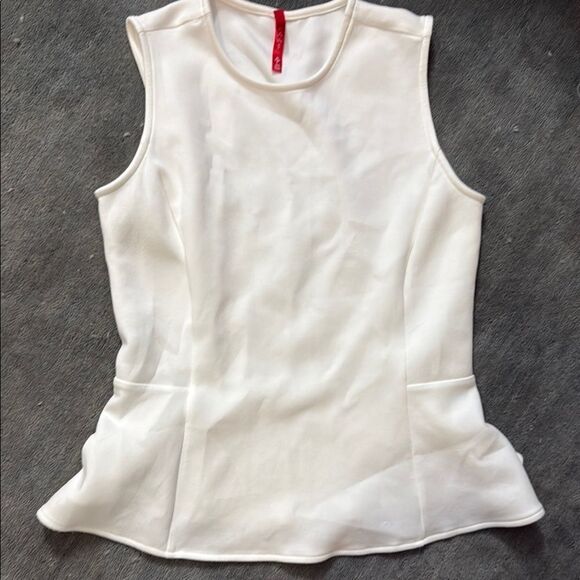 Peplum  White Sleeveless Top - SPANX Airessentials Womens Tank - Size Small - Picture 1 of 3